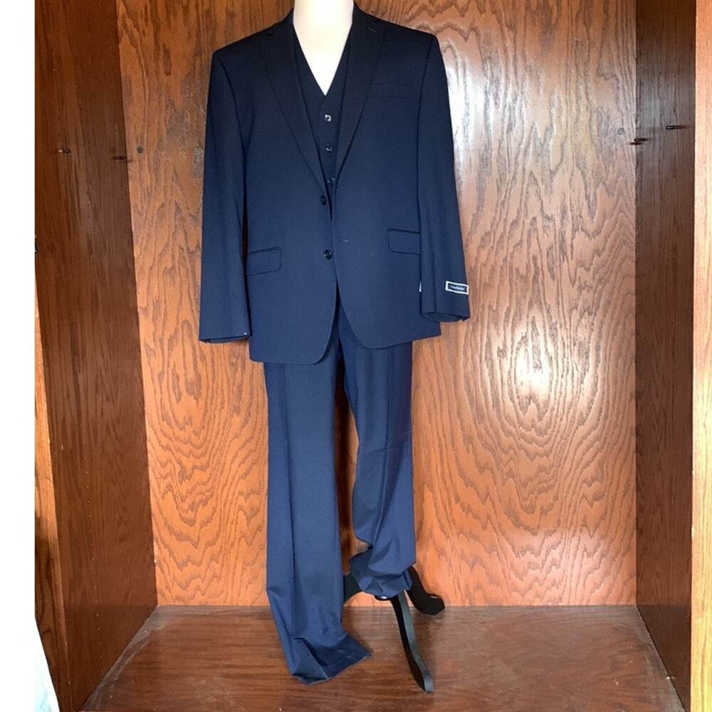Club Room 3 Piece Suit Solid Navy Blue